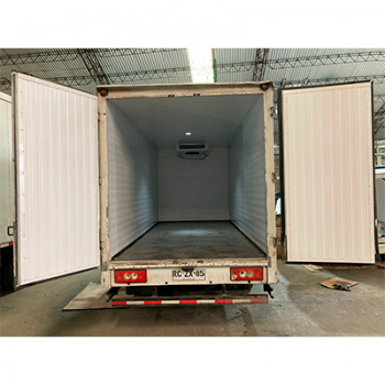 Aislación térmica carrocería carga seca